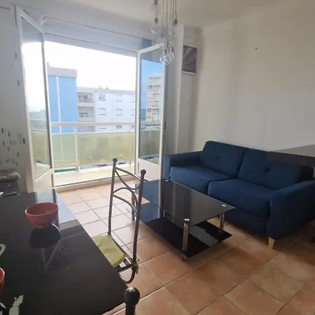 Au Petit Miramar - Joli T2 Face A La Avec Parking Apartment Saint-Cyprien (Pyrenees-Orientales)